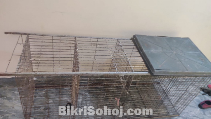 কবুতরের খাঁচা